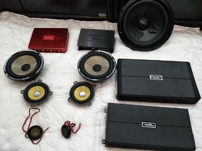 悅達(dá)起亞汽車音響改裝~深圳汽車音響勁浪三分頻改裝
