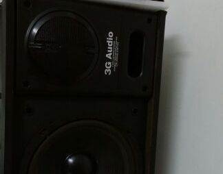 賤賣自用山崩地?fù)u十寸喇叭音箱一對 - 360元